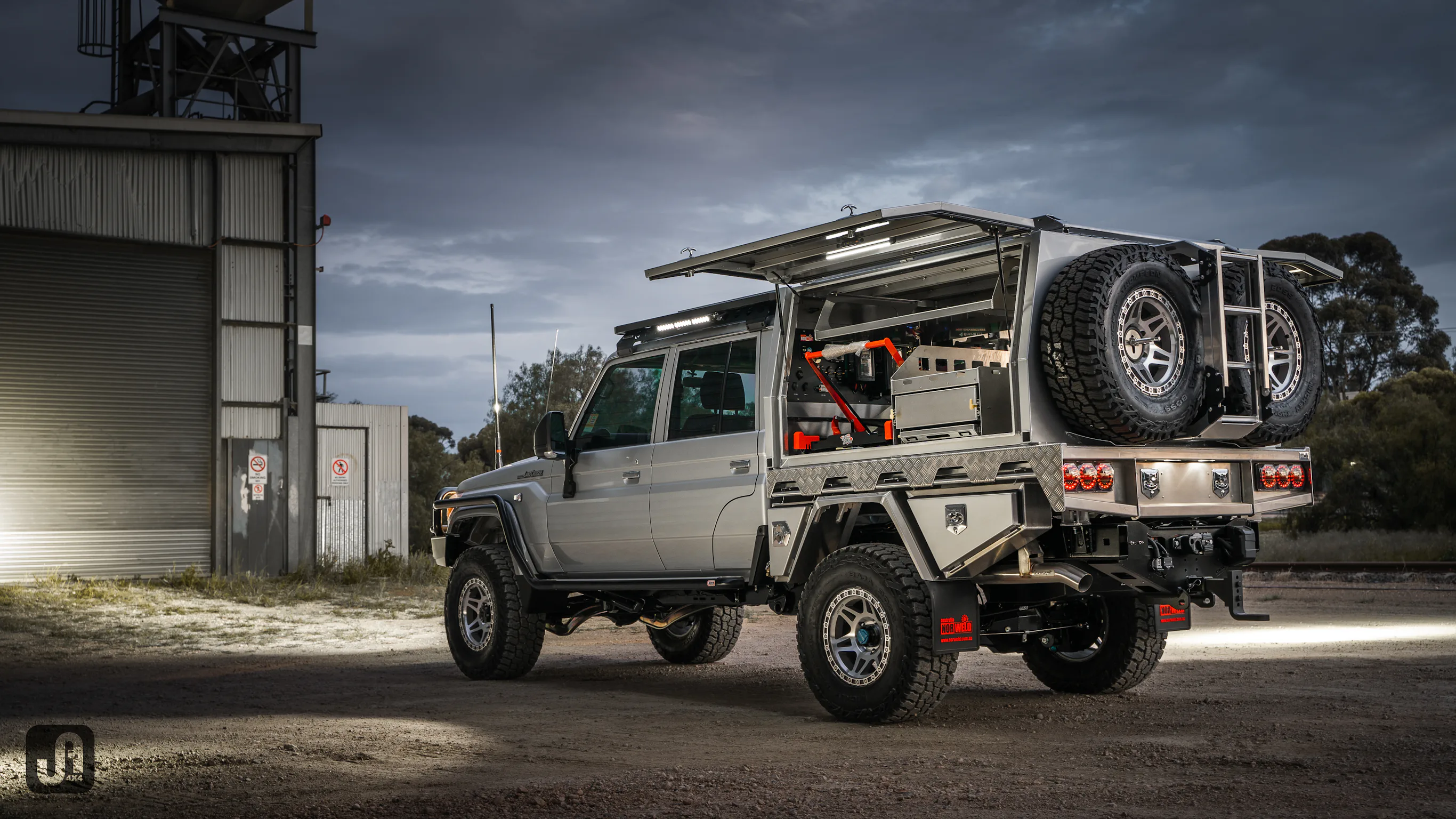 JMACX 4495 Super Chassis - Jacksons 4x4