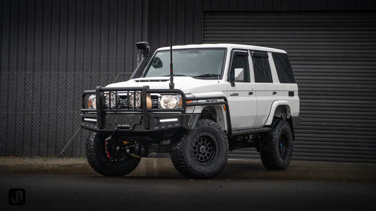 Modified 76 Series Landcruiser