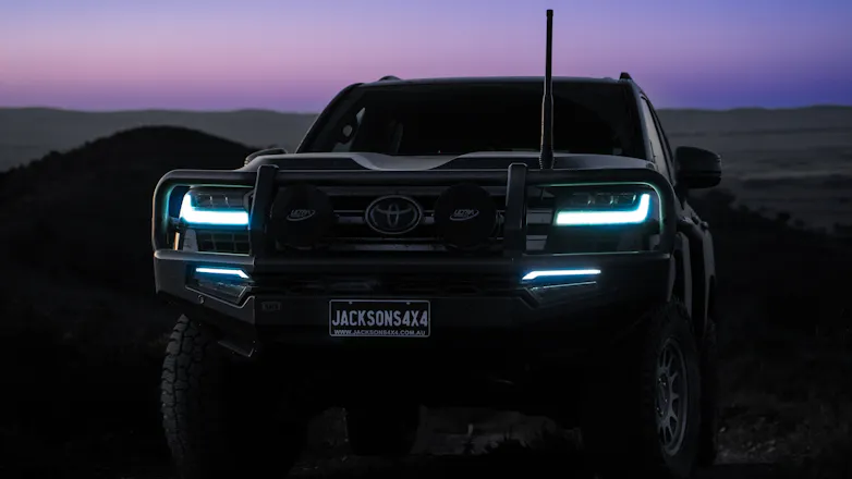 300 Series in the outback at dusk with Ultra Vision 180 lights