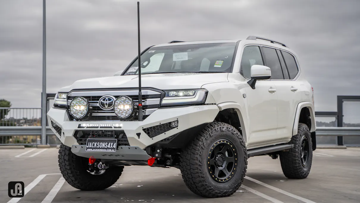 White 300 Series Landcruiser with Jmacx GVM Upgrade