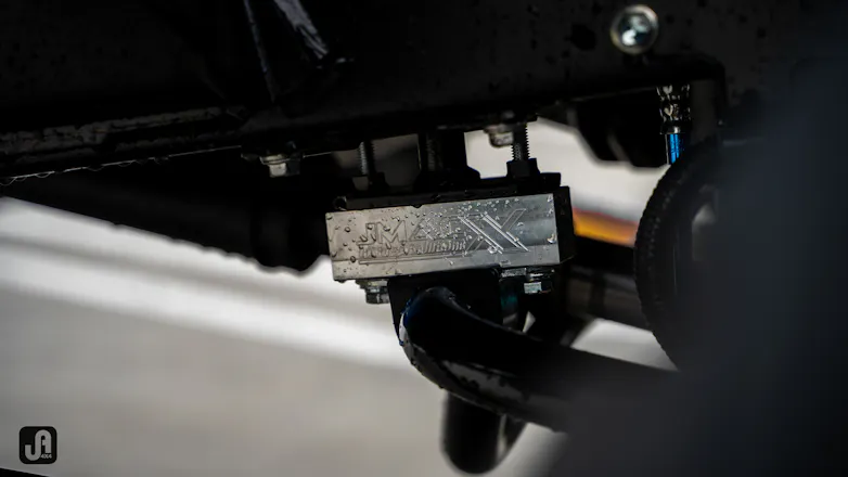 Jmacx modifications to 79 Series Landcruiser