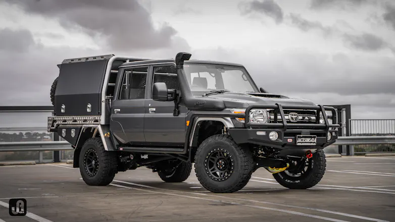 79 Series Dual Cab with mods including canopy & ARB barwork