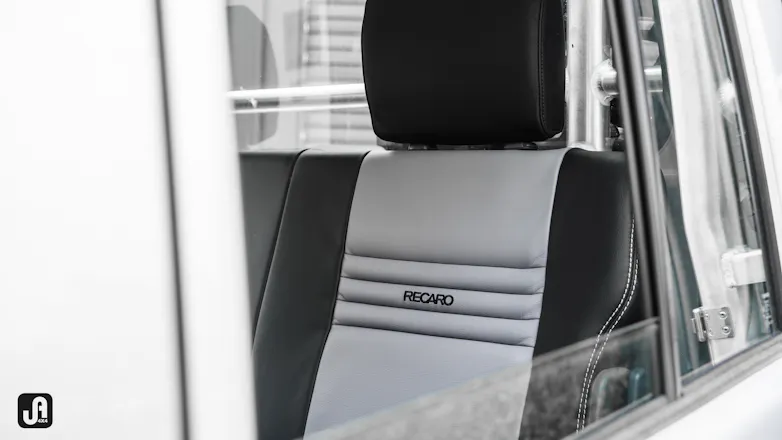 Recaro seat