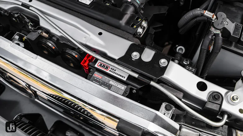 ARB and Redarc build components installed on 79 Series