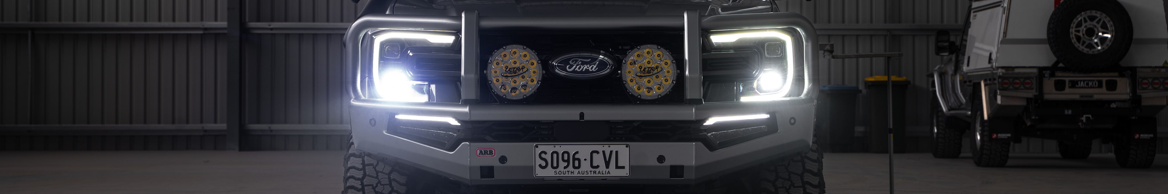 Ford Ranger Next-Gen 4x4 with ARB bullbar & Ultravision Lights
