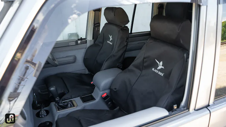 Recaro Expert M leather seats with Black Duck seat covers