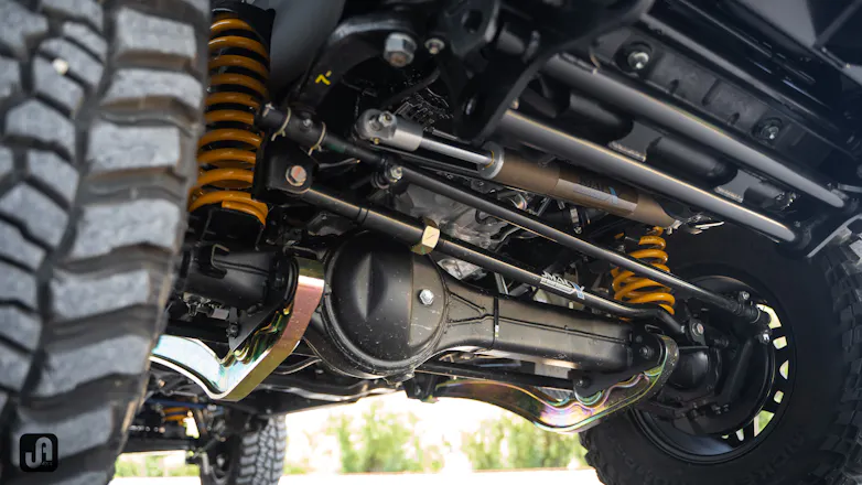 Underneath of modified 79 Series with Jmacx build elements