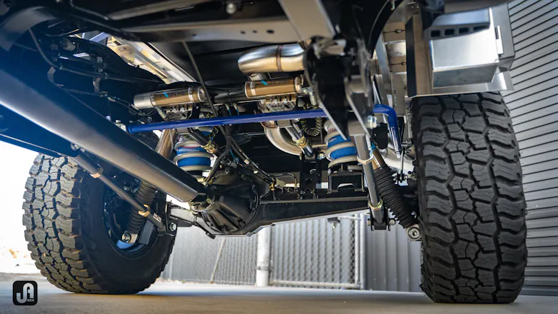 Underneath of 79 Series with Jmacx Super Chassis