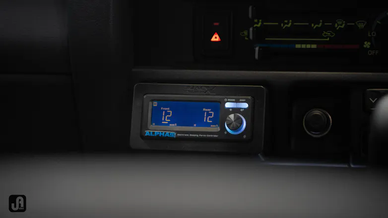 Internal controls of 79 Series fitout