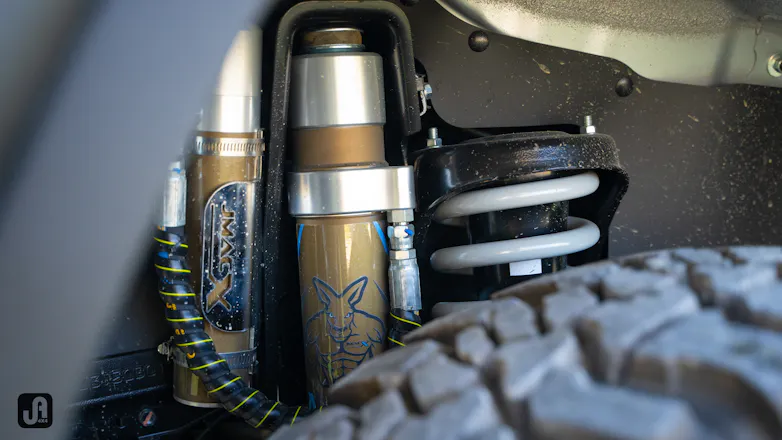 Silver 79 series Toyota 4x4 with Jmacx gear