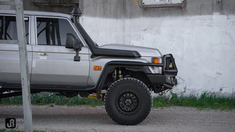 Silver 79 series Toyota 4x4 with Jmacx 4200kg GVM upgrade