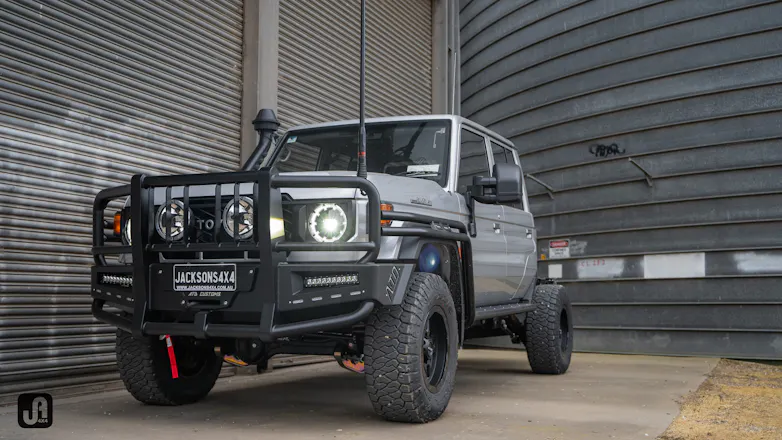 Silver 79 Series Toyota Landcruiser with Jmacx 4495 Super Chassis package