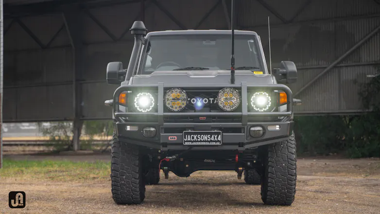 79 Series Toyota Landcruiser with ARB bullbar