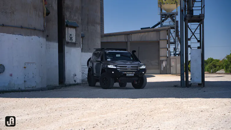 2024 Toyota Landcruiser 300 Series Build