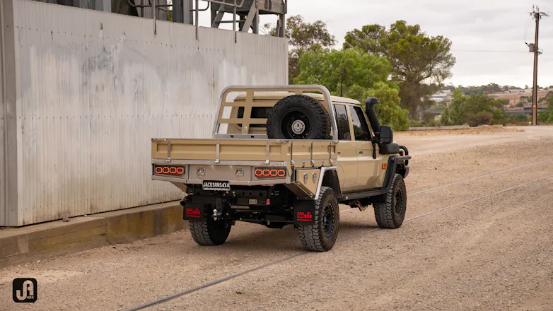 Sandy Dual Cab 79 Series