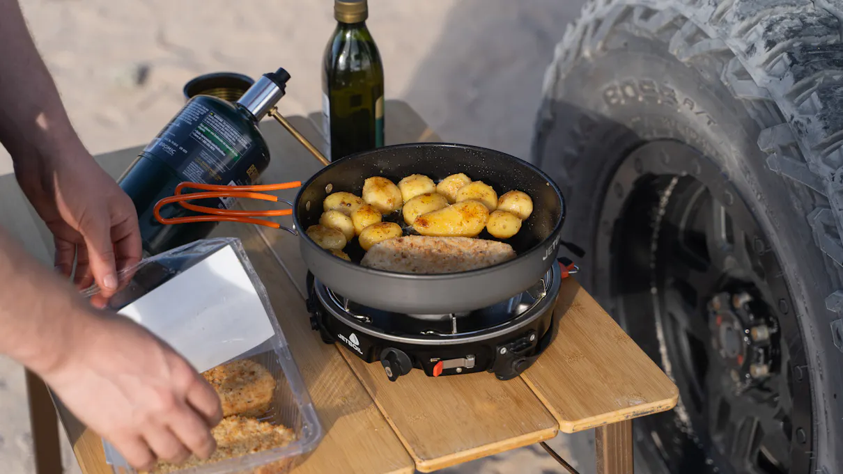 Camping in Whalers Way on the very tip of the Eyre Peninsula in South Australia