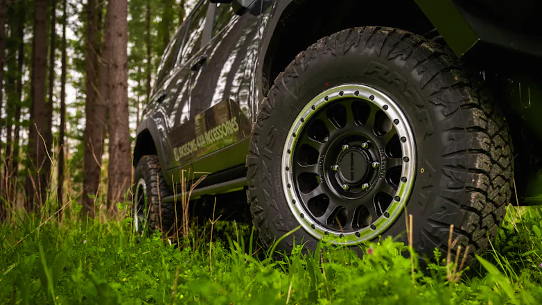 Jacksons 4x4 Prado 250 custom build