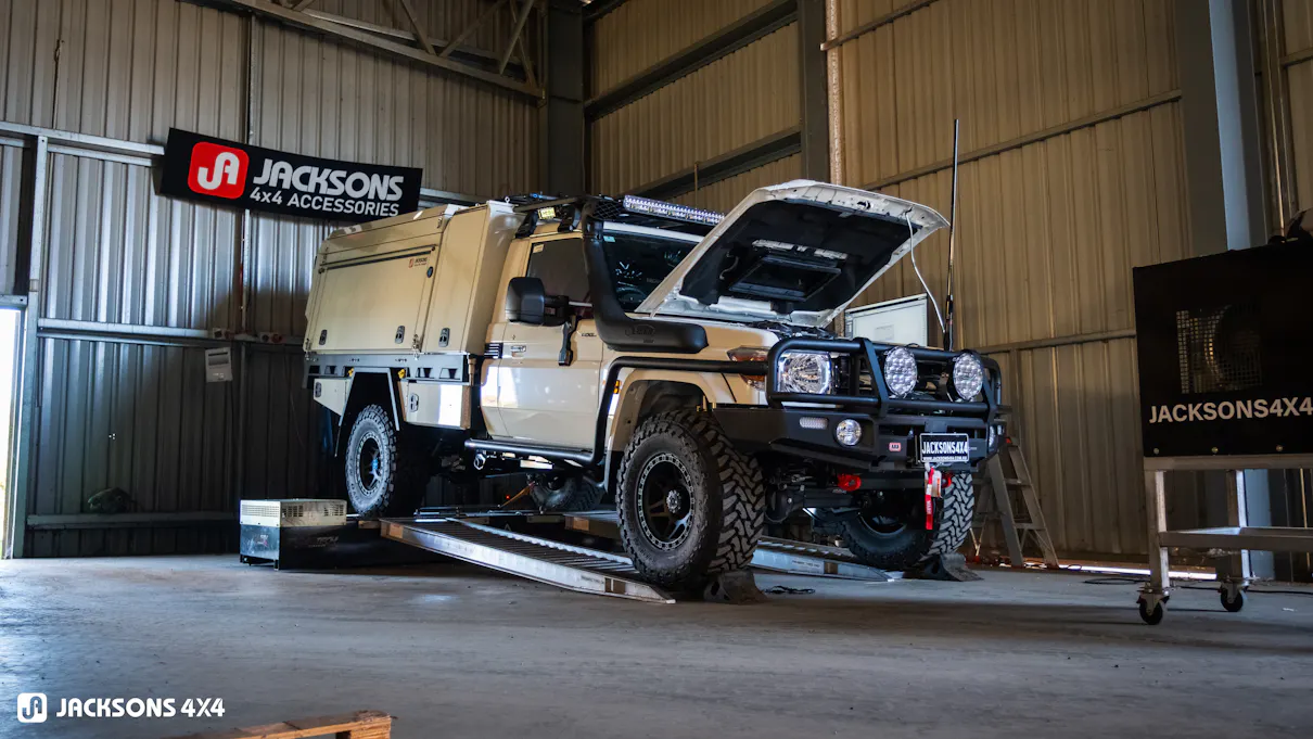 79 Series Overlanding Build